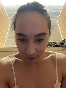 Holly_Play live sex cam