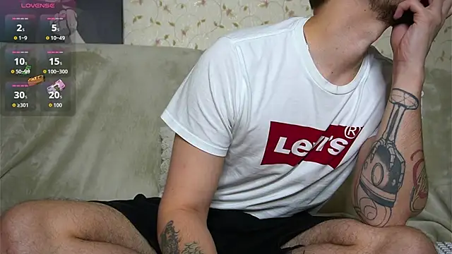 johnstoneisland live sex cam