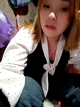 Melylyna live sex cam