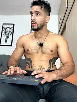 Maximiliano_ford live sex cam