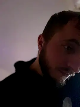 Grek32X live sex cam