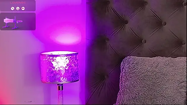 AvaDergan live sex cam