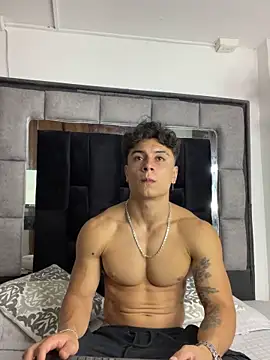 MR_MUSCLE live sex cam