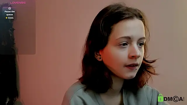 Alina_Mills live sex cam