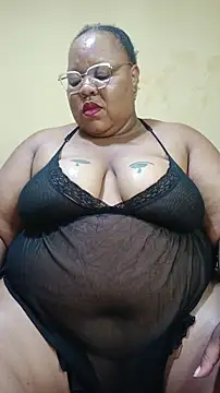 XCHOCOLOVEBBW69 live sex cam