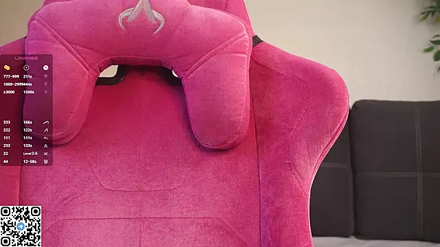 RoxannaCarver live sex cam