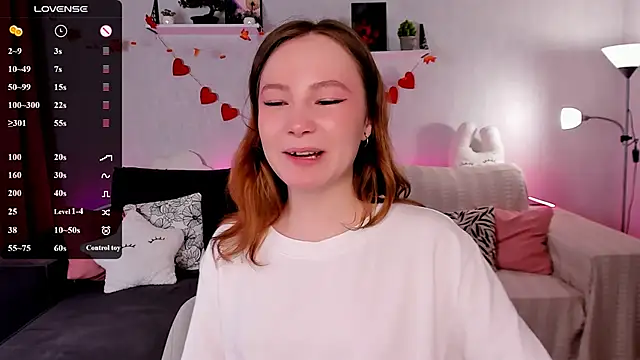 LanaBlu_ live sex cam