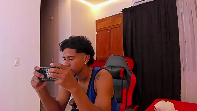 violet_and_myers live sex cam