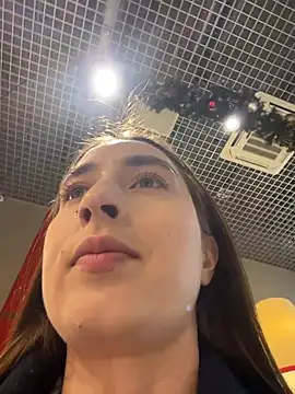 Holly_Play live sex cam