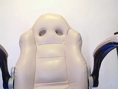 Brunicci live sex cam