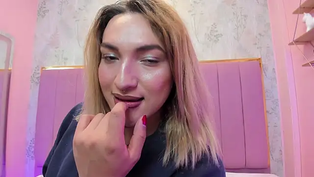 TomLondon_ live sex cam