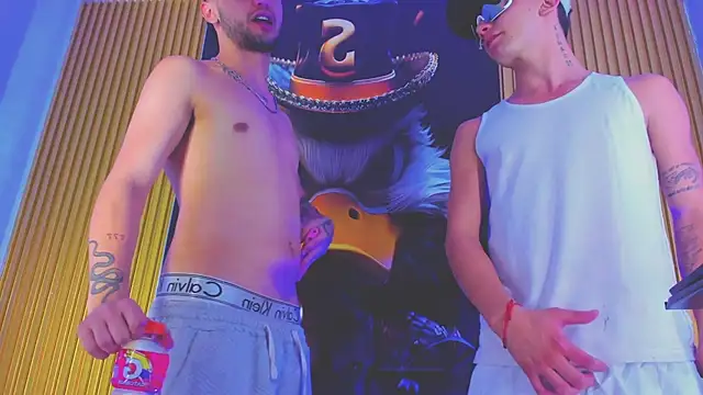 Thegolden_boys live sex cam