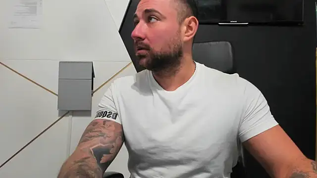 DuncanStone live sex cam