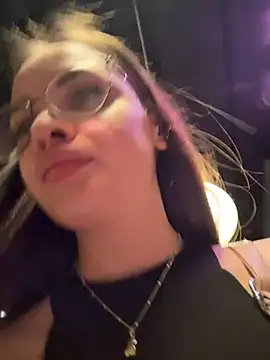 KristiRich live sex cam