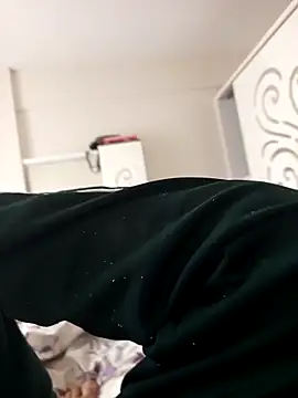 leona633 live sex cam