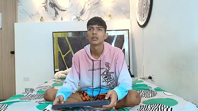 PRETTY_SEX1 live sex cam