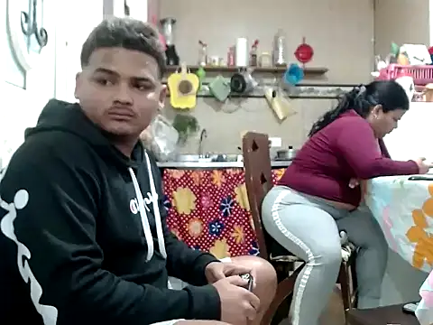 Boycuriousxxx live sex cam