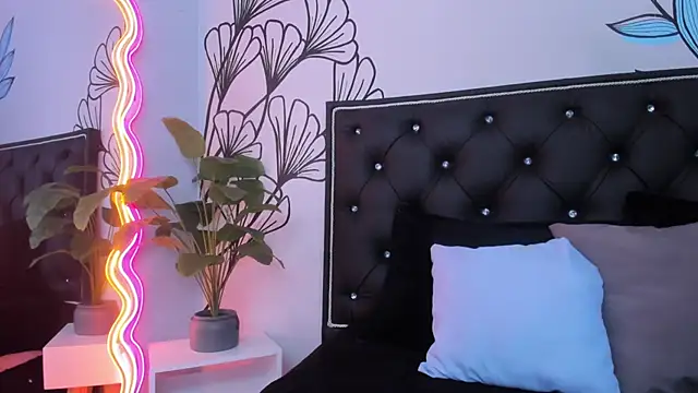 Sweet_Ariadna_ live sex cam