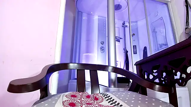 sexy-luna-star-ts live sex cam