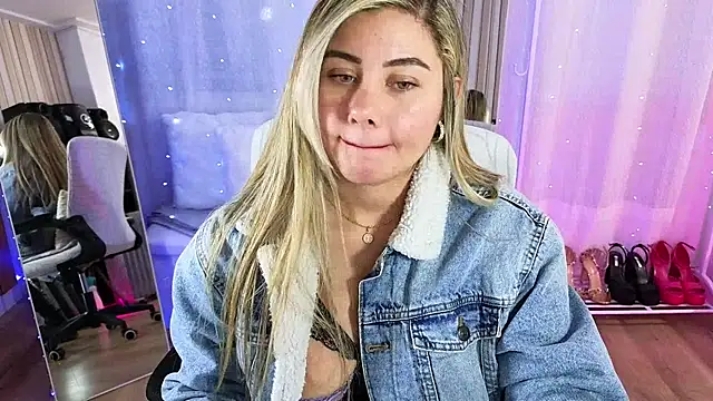 Tawny_cox live sex cam