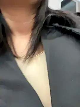 Bella0815 live sex cam