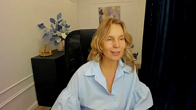 Sinty_Devis live sex cam