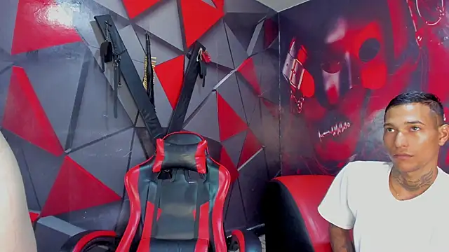 Hana_and_Zeta live sex cam