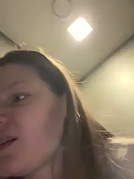 MaryHiggins live sex cam