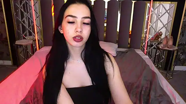 WildKittenX_ live sex cam