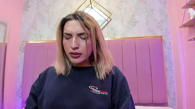 TomLondon_ live sex cam