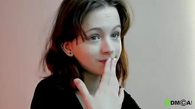 Alina_Mills live sex cam