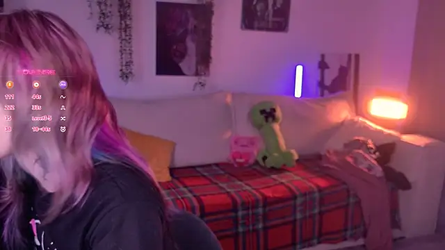 Lollyshy live sex cam