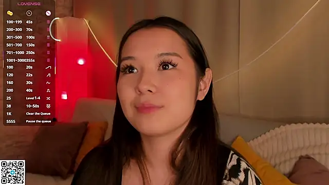 AlberthaEscue live sex cam