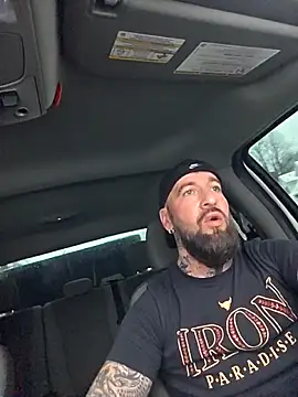 Beardedtattood live sex cam