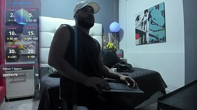 THIAGOXBIG live sex cam