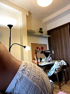 Hotmomcheckk_ live sex cam