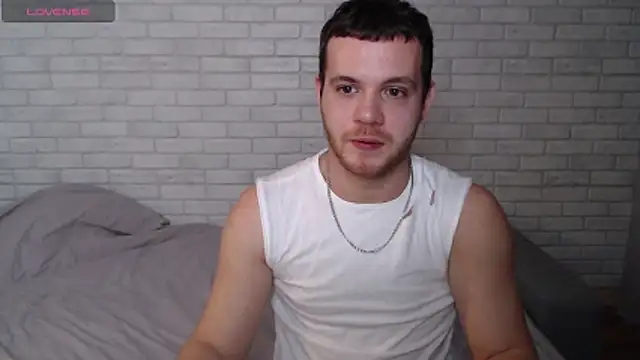 Alexxx_horny live sex cam