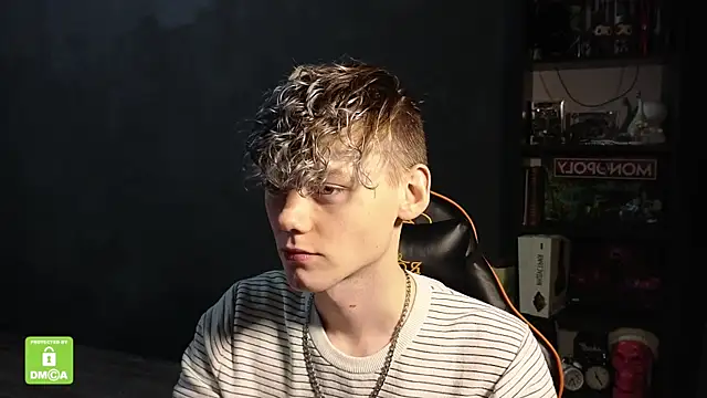 Keytaro live sex cam