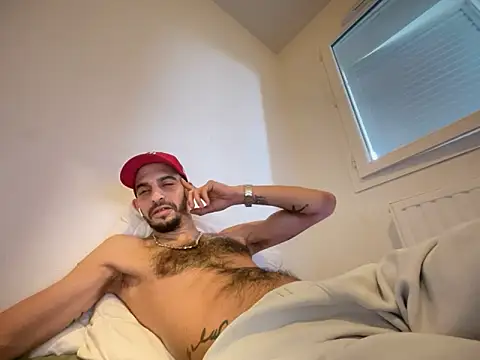 Rebeu313 live sex cam