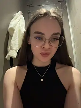 KristiRich live sex cam