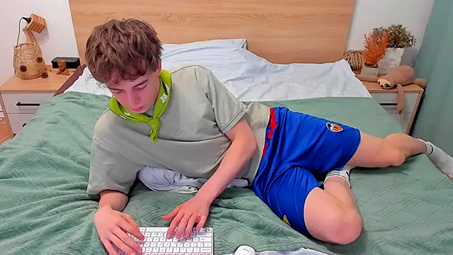 Fandi_777 live sex cam