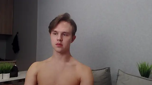 MartinMendez live sex cam