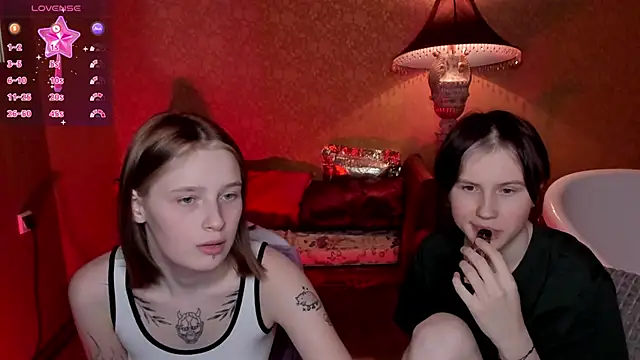 Girls_Fingers live sex cam