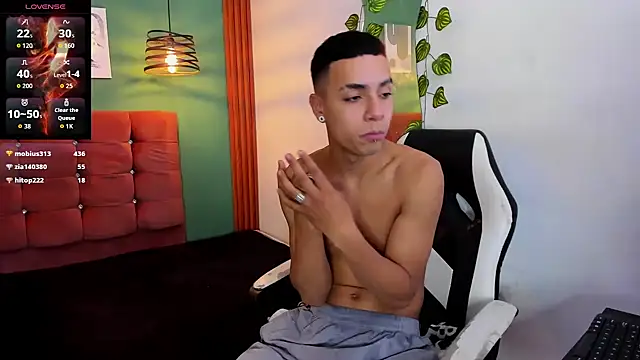 Aisha_andy live sex cam