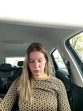 Chloemillerrxx live sex cam