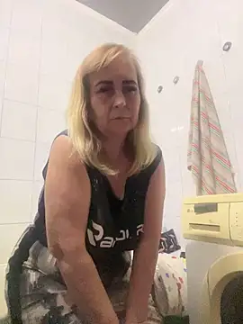 Irina2909@xh live sex cam