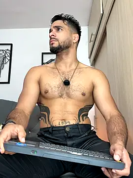 Maximiliano_ford live sex cam