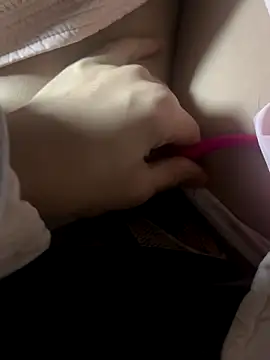 yourkeer live sex cam