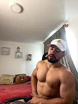 Ezzio_Scolaro live sex cam