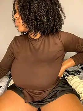 Boneca25 live sex cam